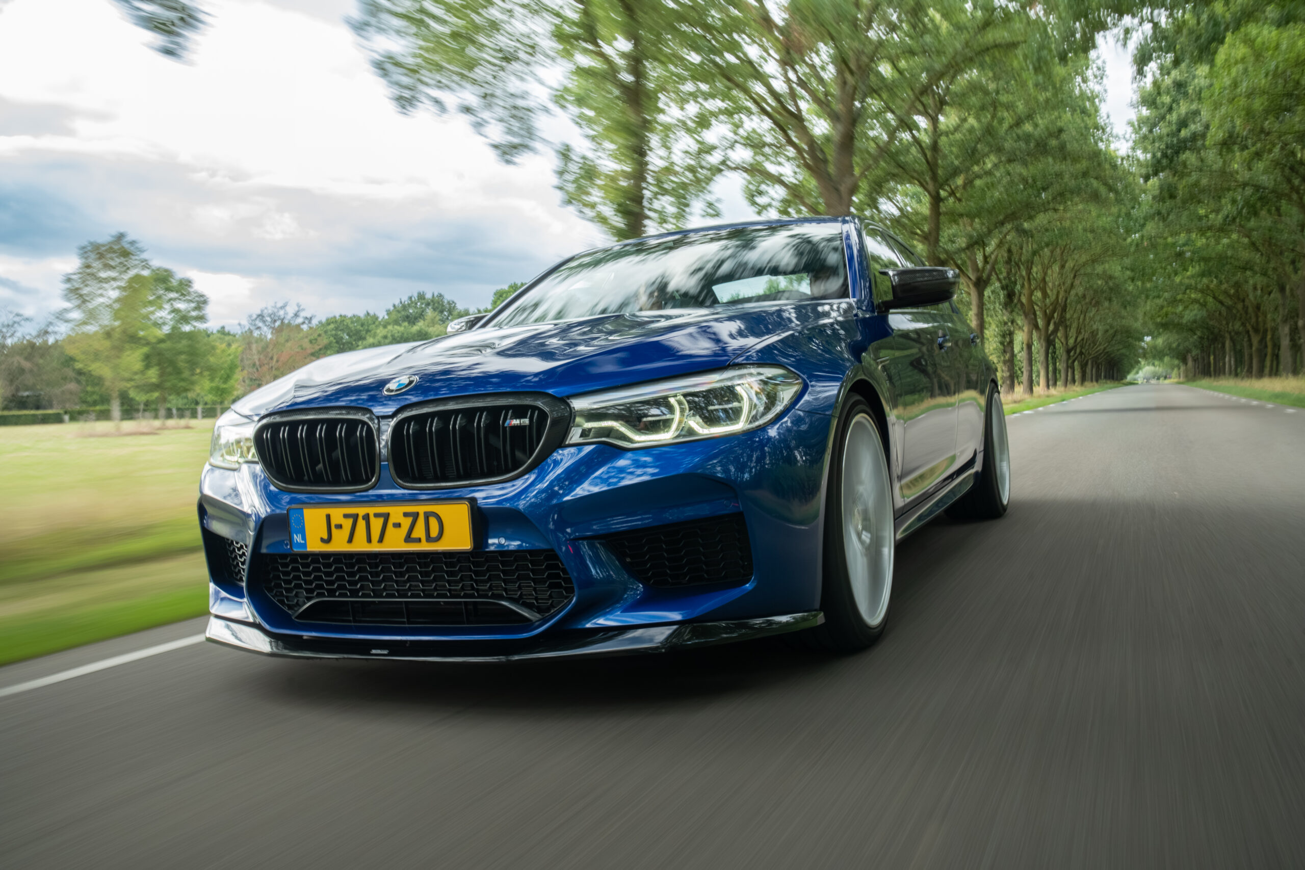 BMW M5 F90